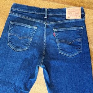 NWOT Levi's Men’s 541 Straight-Leg Jeans 34x32
